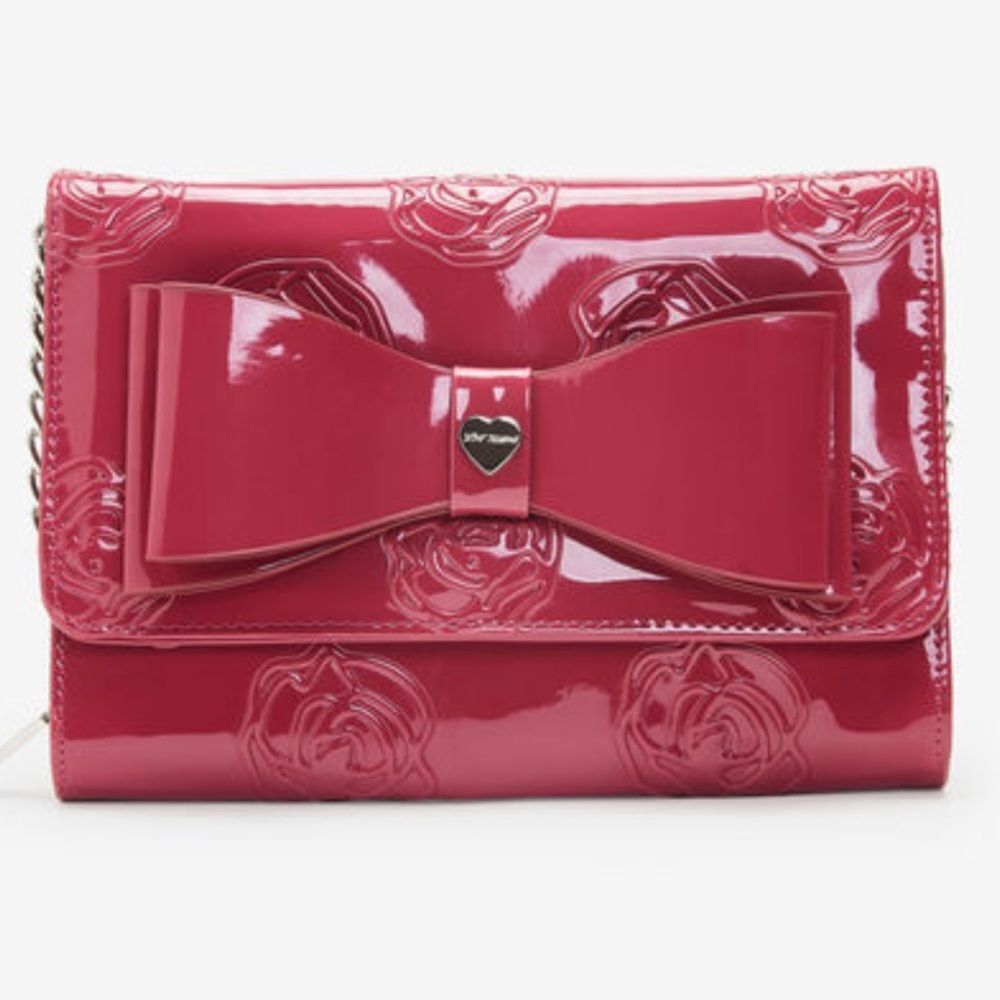 NWOT Betsey Johnson XO Dani Crossbody